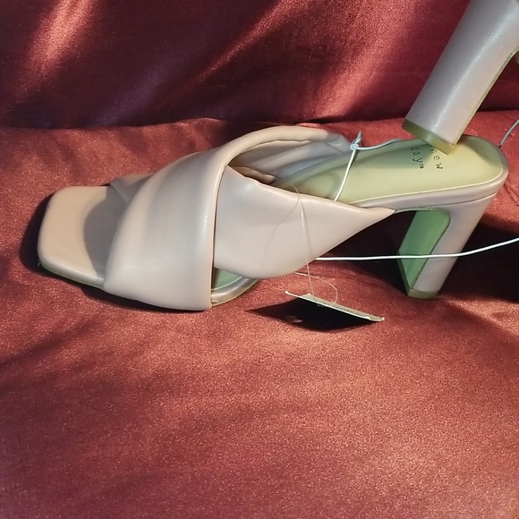 Nwy 6.5 padded 2.7/8 inch sturdy heel front wrap slide sandal extra padd… - Picture 2 of 11